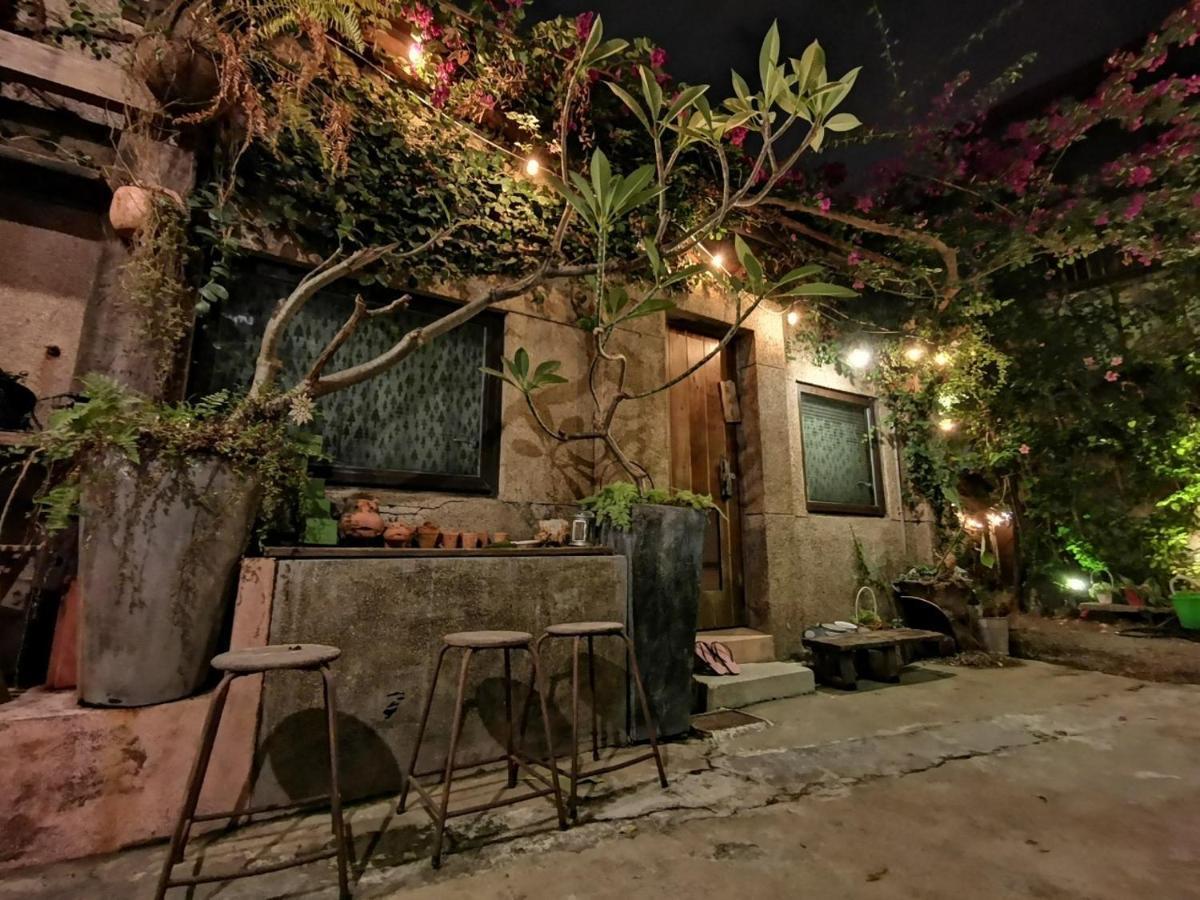 Dear B&B Тайнань Экстерьер фото